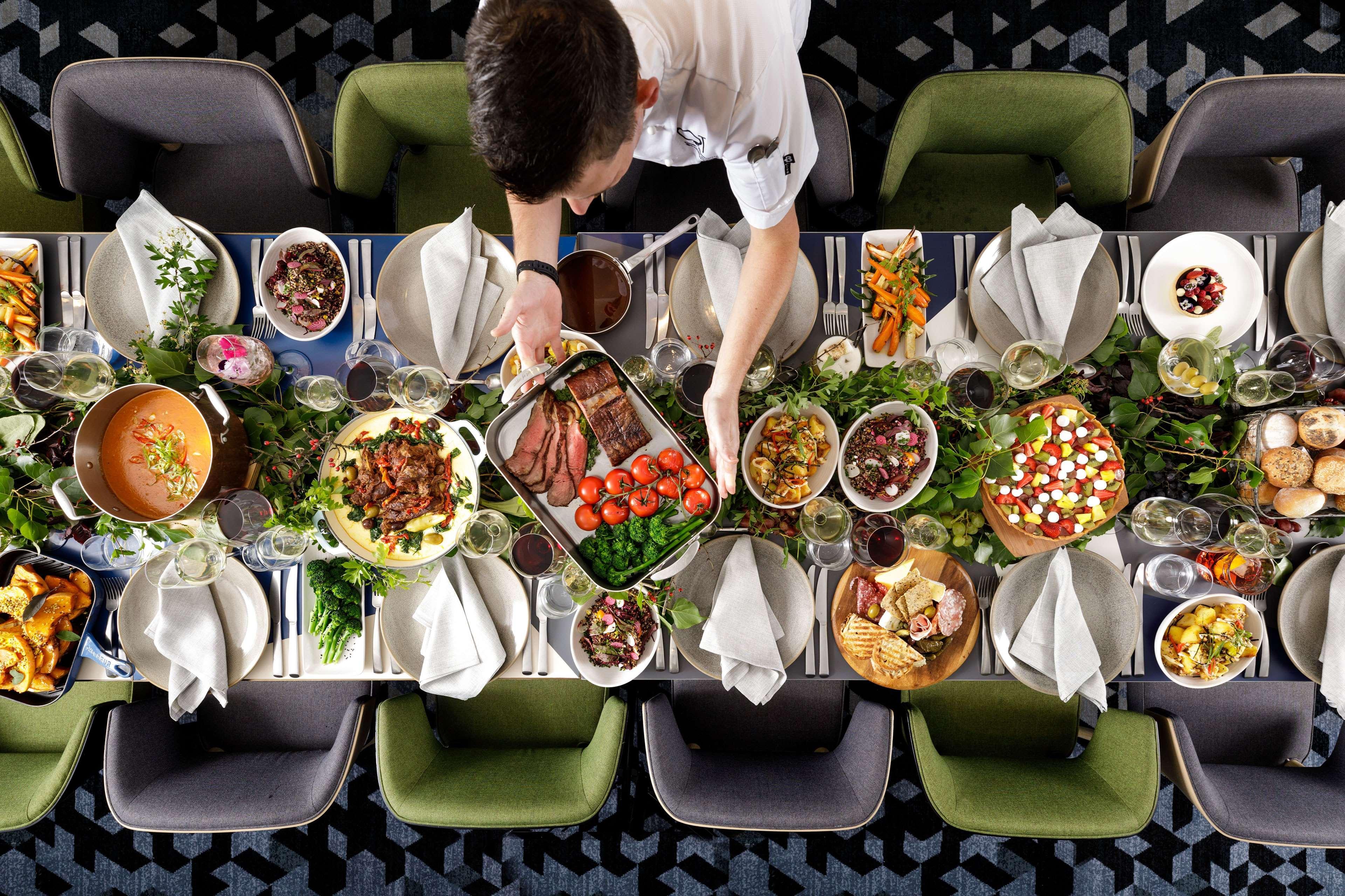 Qt Queenstown Bagian luar foto A restaurant in the United States